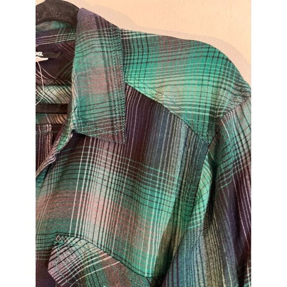 BDG Shirt Women L Green Collar Blue Plaid Buttons Fall Check Grunge Western Soft - Picture 3 of 9